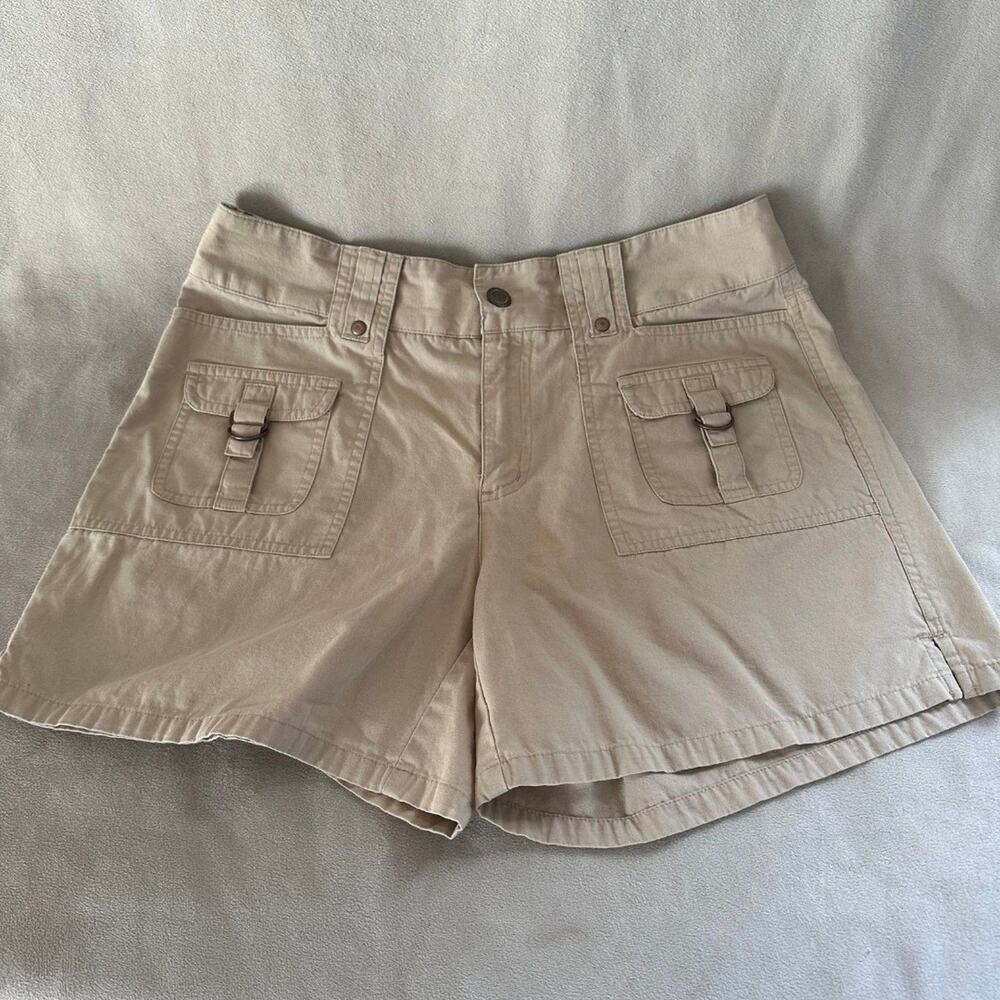 Women’s Small Medium Fashion Bug Cargo Shorts Vintage 2000s Y2K Tan Khaki